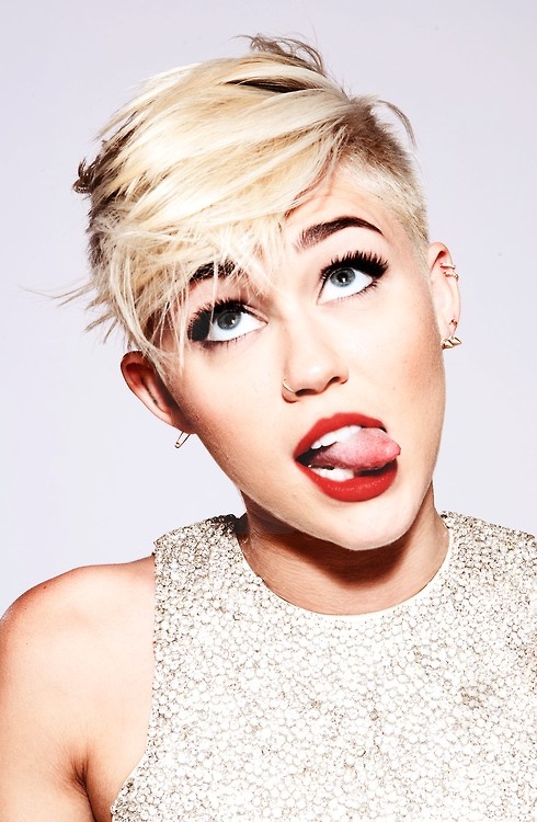 Photo:  Miley Cyrus 20